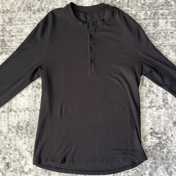 Lululemon Shift Stitch Henley - Picture 3 of 10